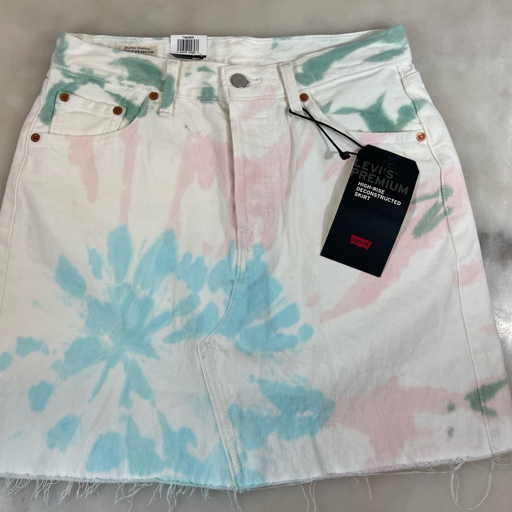 NWT Levi’s Tie Dye Deconstructed Denim Skirt White Gorgeous Young Blood